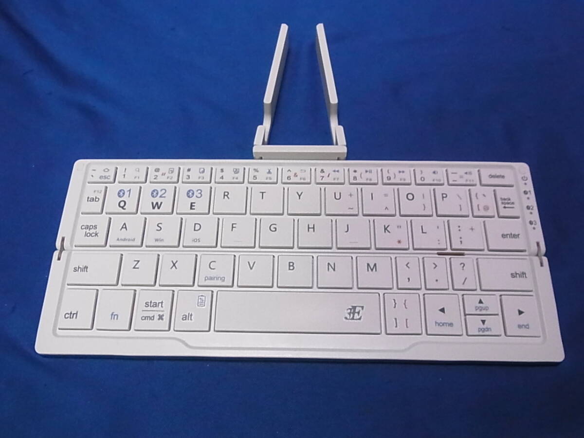 3E-BKY6-SV(シルバー) 無線キーボード 英語配列 60キー ジャンク品_画像1