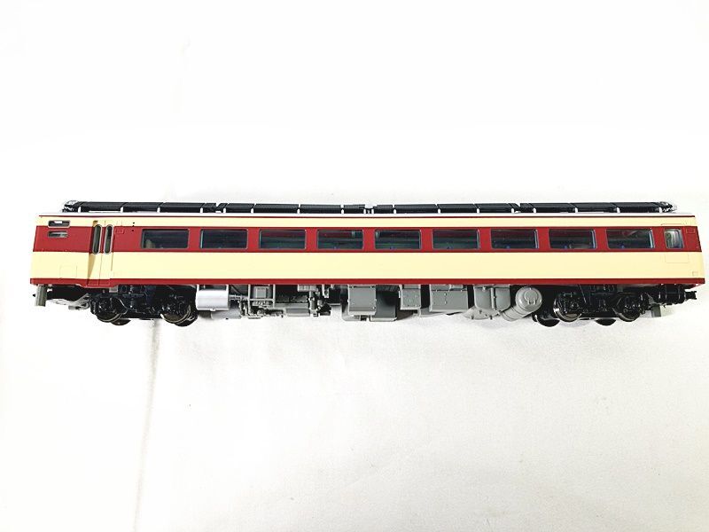 TOMIX HO-402 National Railways diesel khaki is 180 shape (T) instructions less HO gauge railroad model including in a package OK 1 jpy start *H