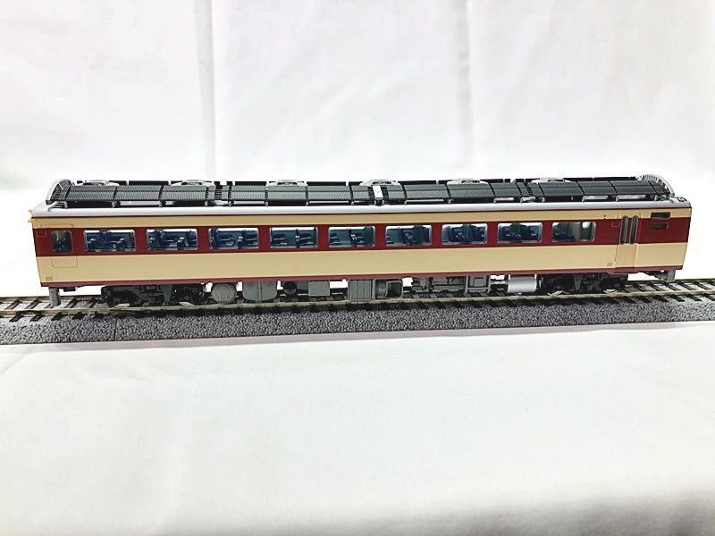 TOMIX HO-402 National Railways diesel khaki is 180 shape (T) instructions less HO gauge railroad model including in a package OK 1 jpy start *H