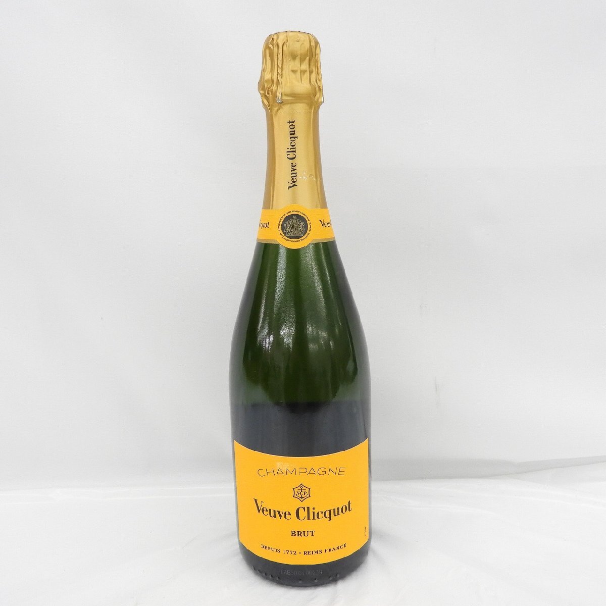 【未開栓】Veuve Clicquot ヴーヴ・クリコ ブリュット イエローラベル 新ラベル シャンパン 750ml 12％ 11569762 0408の画像1