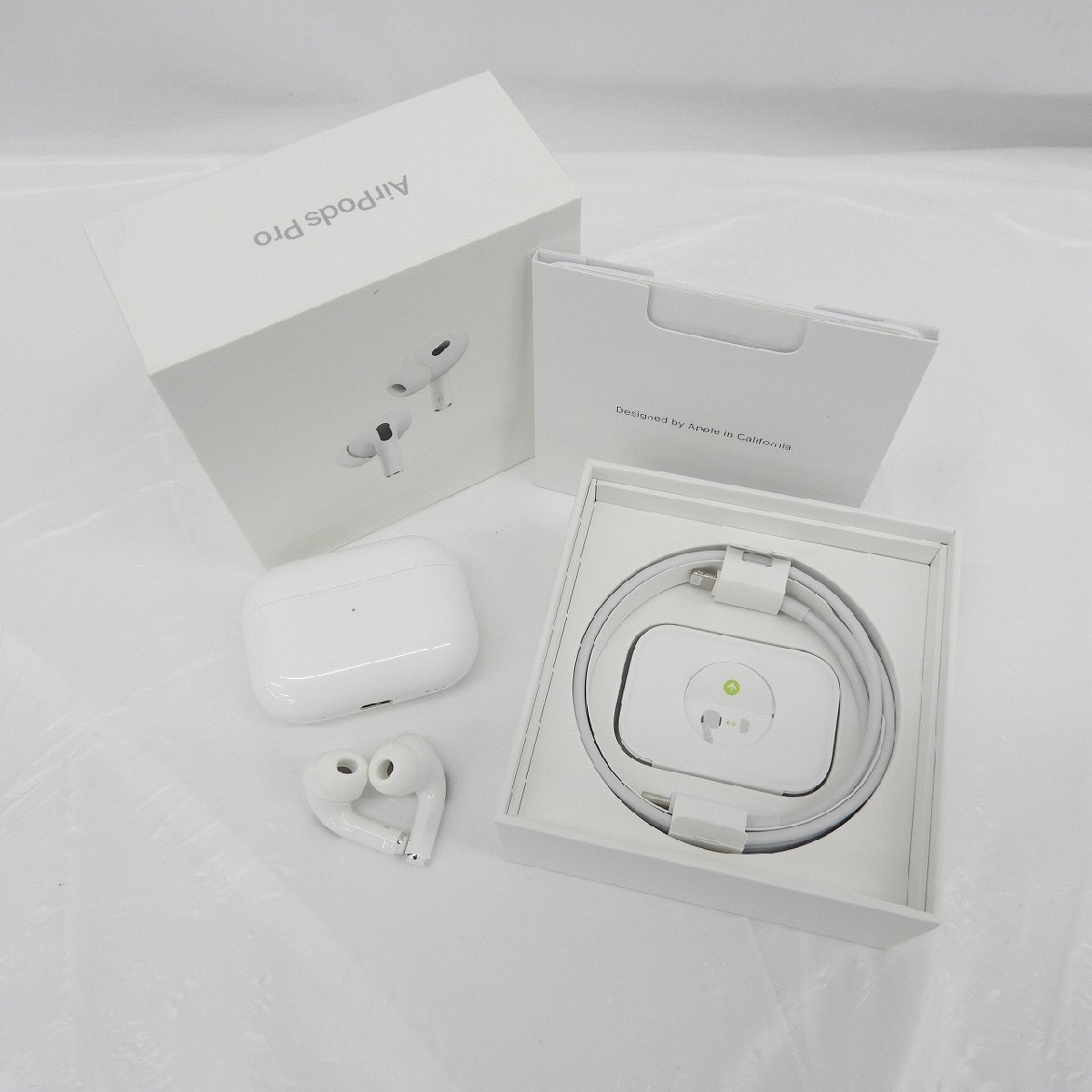 【中古品】Apple アップル ワイヤレスイヤホン AirPods Pro エアーポッズプロ 第2世代 MQD83J/A 11570278 0508の画像1