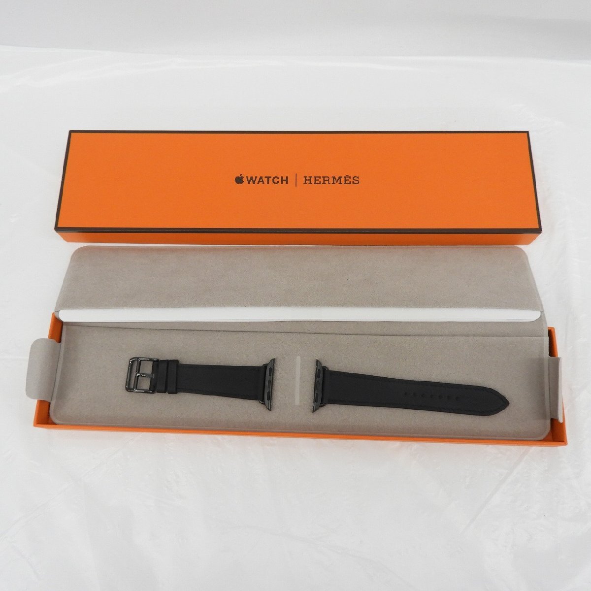 【未使用品】Apple Watch アップルウォッチ HERMES エルメス ベルト 41ｍｍ ヴォースウィフト シンプルトゥール ブラック系 11568072 0513の画像1