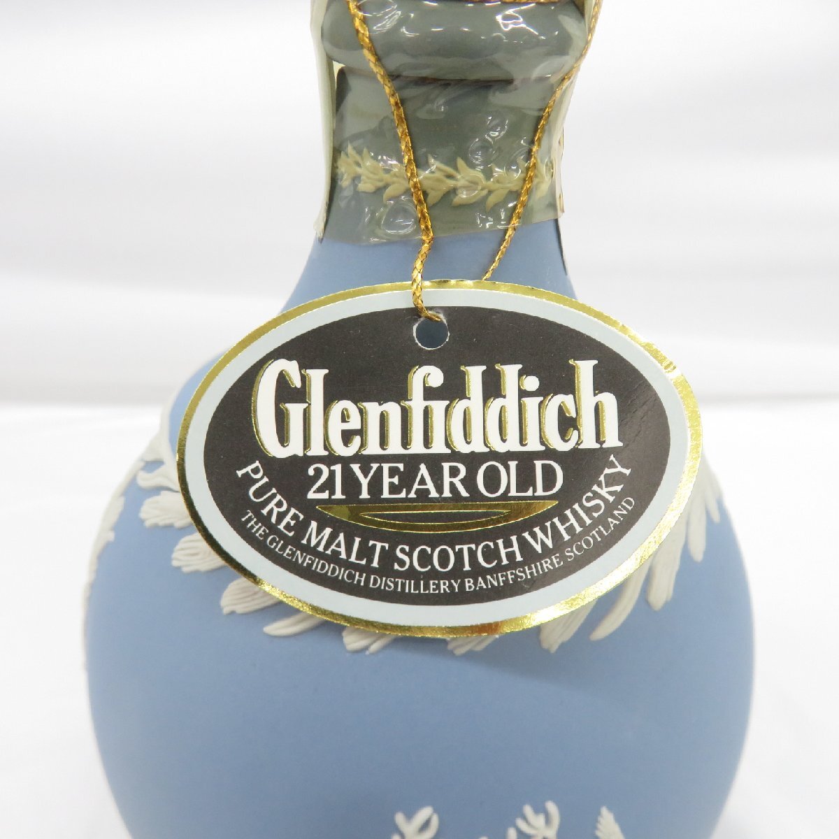 【未開栓】Glenfiddich グレンフィディック 21年 ウェッジウッド 陶器ボトル ウイスキー 750ml 43% 1189g 箱/冊子付 11566425 0515_画像3