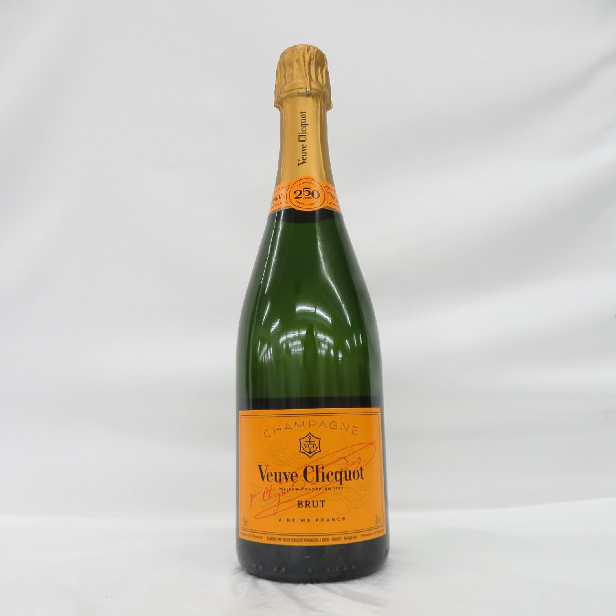 1円～【未開栓】Veuve Clicquot ヴーヴ・クリコ ブリュット イエローラベル シャンパン 750ml 12.5％ 11578572 0516_画像1