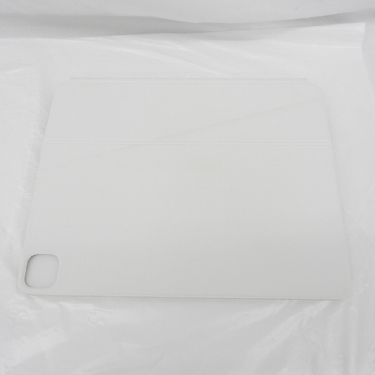 【中古品】Apple アップル 12.9インチiPad Pro(第6世代)用 Magic Keyboard 英語(US) MJQL3LL/A ホワイト 11576923 0517_画像6