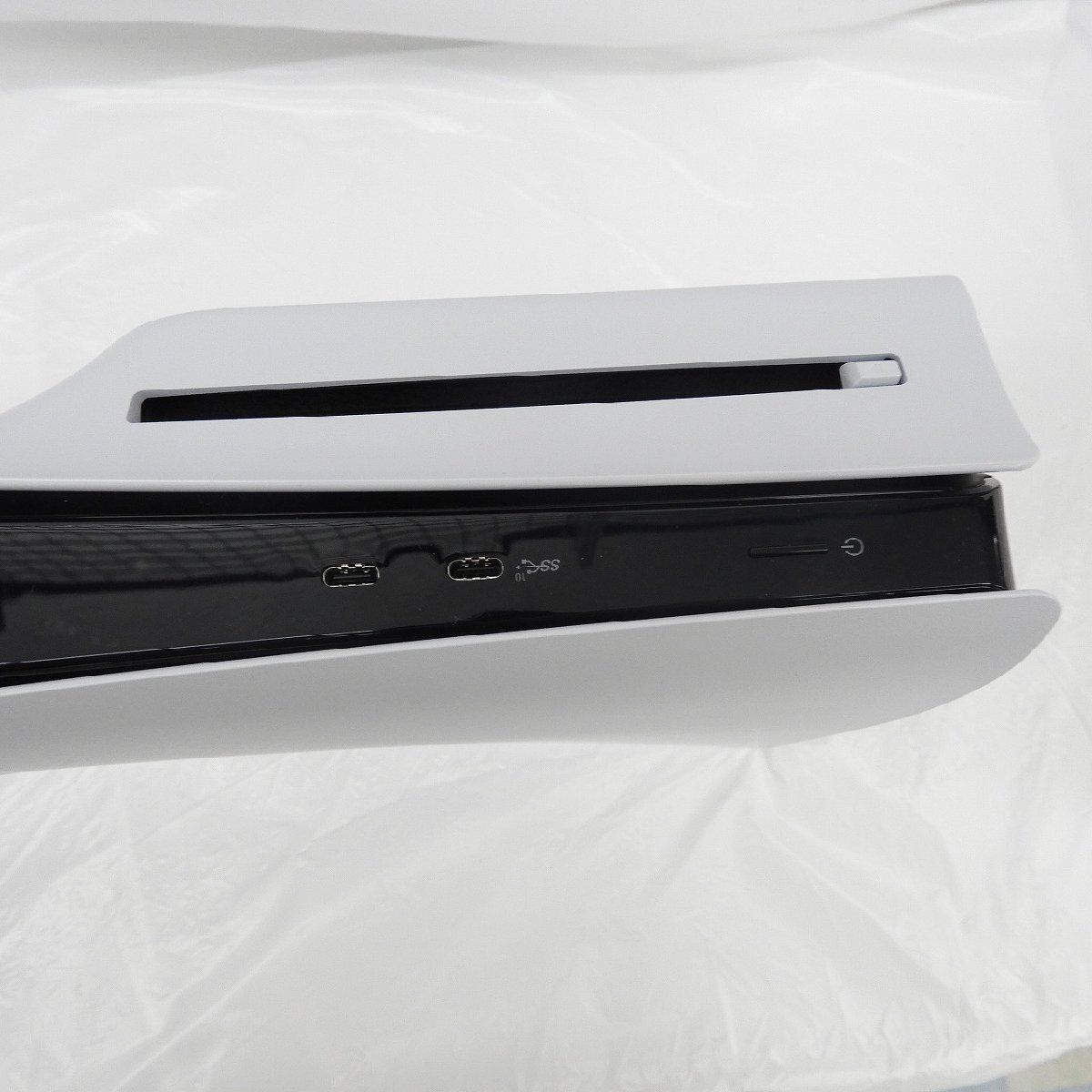 【美品】SONY ソニー PlayStation5 プレイステーション5 PS5 CFI-2000A01 1TB ディスクドライブ搭載モデル 11577935 0518_画像6