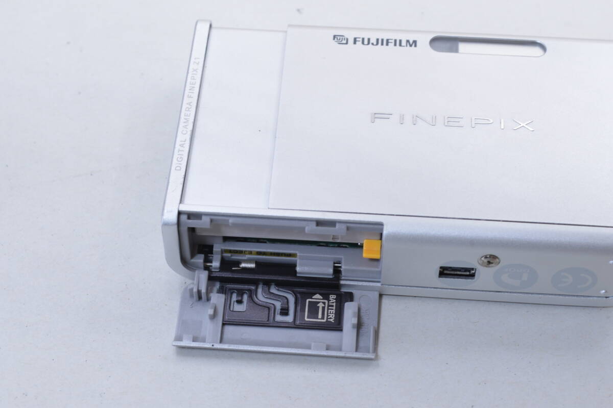 【ecoま】FUJIFILM Finepix Z1 コンパクトデジタルカメラ_画像8