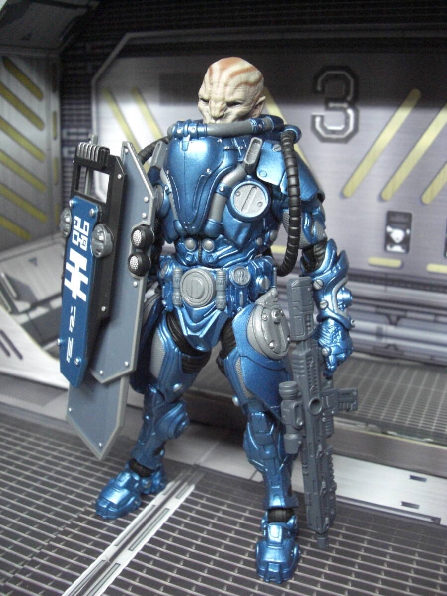 【開封品・即決】Cosmic Legions Gravenight Slygor Ryz / T.U.5.C.C. Gravekeeper Deluxe Figure コズミックリージョンズ_画像4