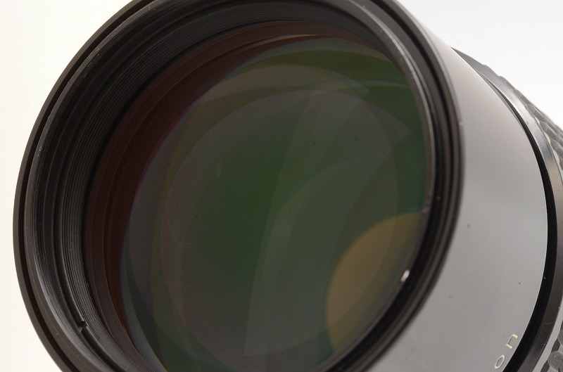 ★美品★ Nikon Ai-s NIKKOR 135mm F2.8 Lens ニコン レンズ 完動 キレイ ◆956の画像10