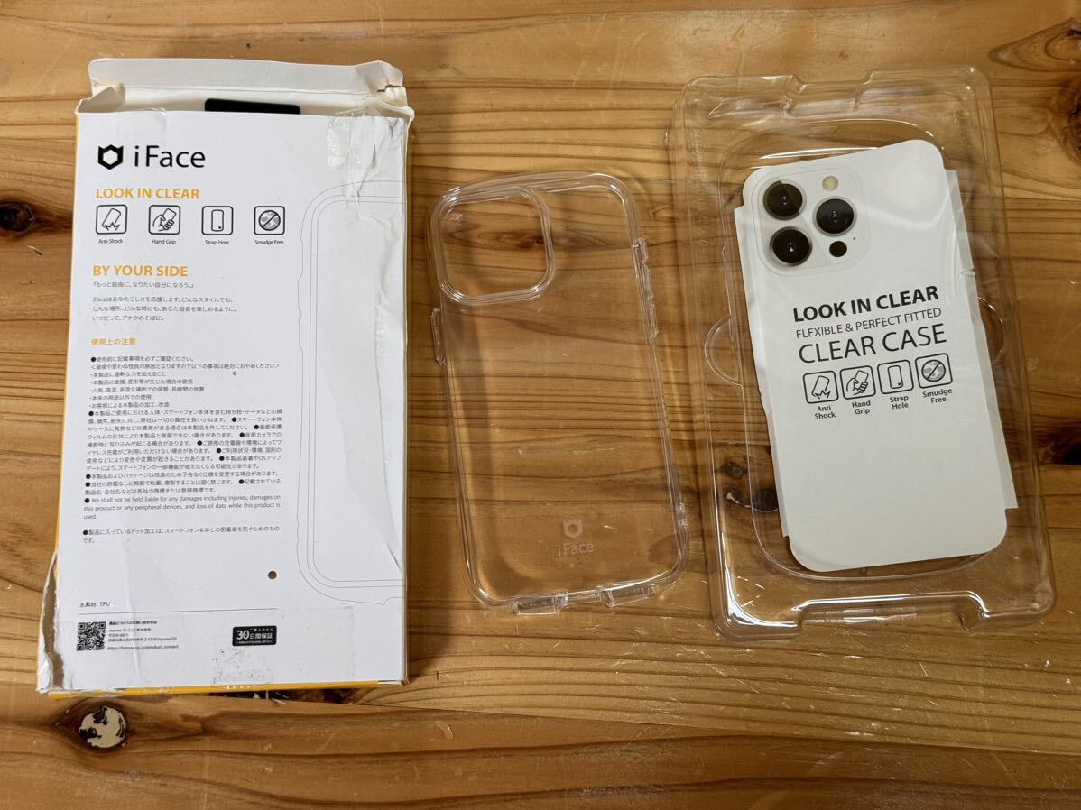 iFace Look in Clear iPhone 15 Pro Max ケース クリア ストラップホール 付き