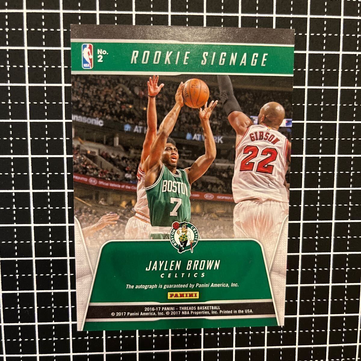 【世界199枚限定】ジェイレンブラウンJAYLEN BROWN 直筆サイン ルーキーカード NBA_画像4