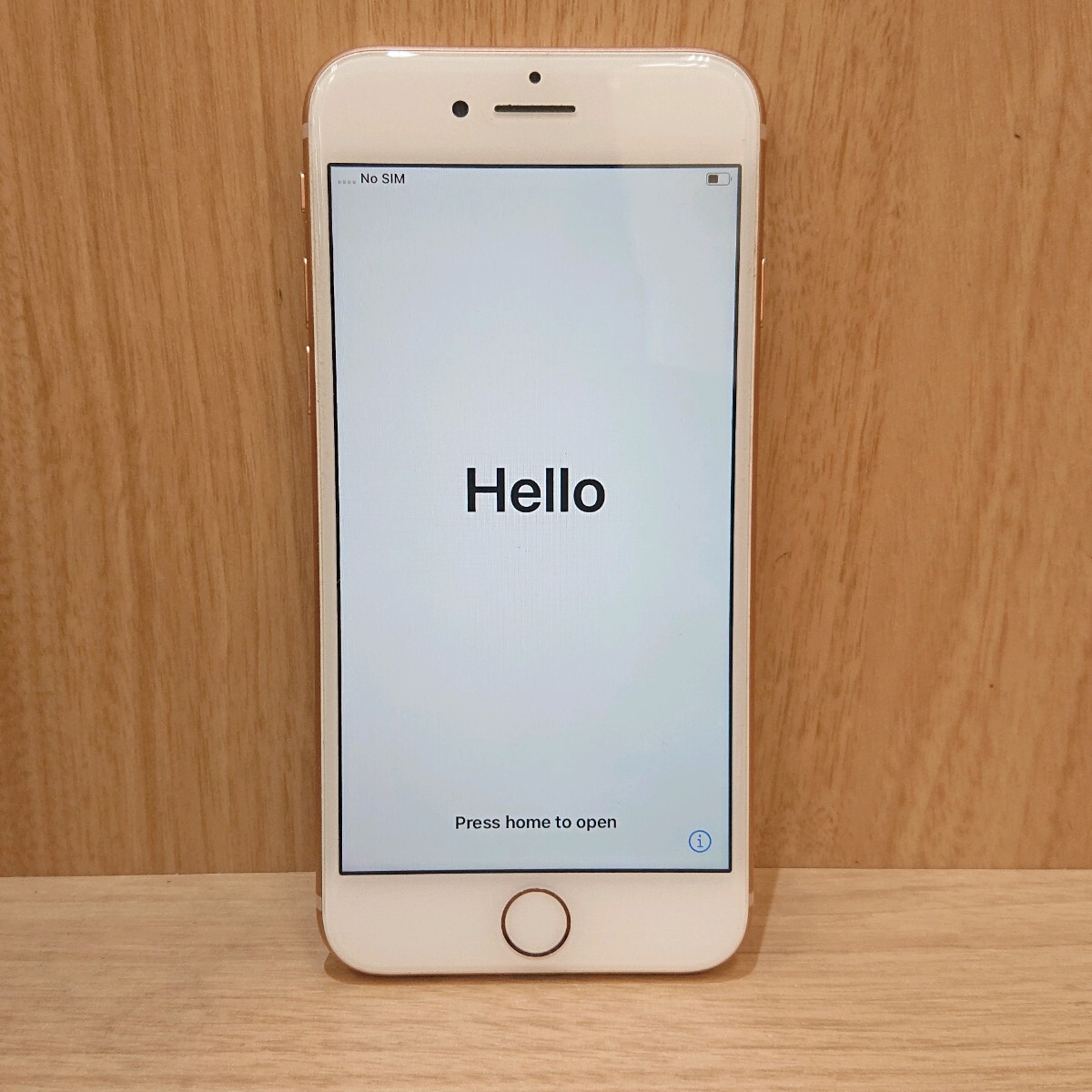 【 iPhone8 】初期化済み 256GB KDDI 判定○ ゴールド Apple アップル アイフォン 携帯 電話 ホームボタンタイプ 通電確認済み _画像3