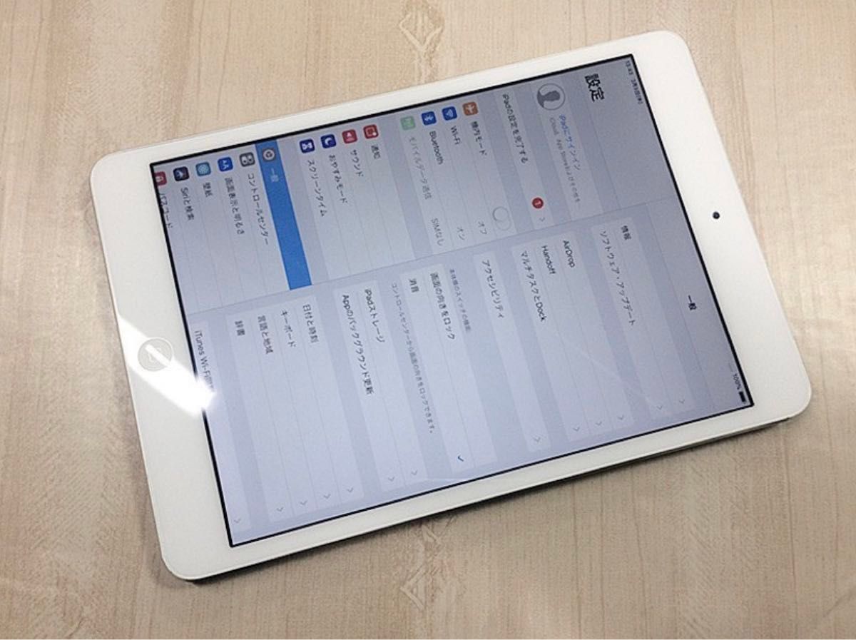 iPad mini 2/Wi-Fi/Retinaディスプレイ/16GB/シルバー/93％/FRNTJ0P8FCM8