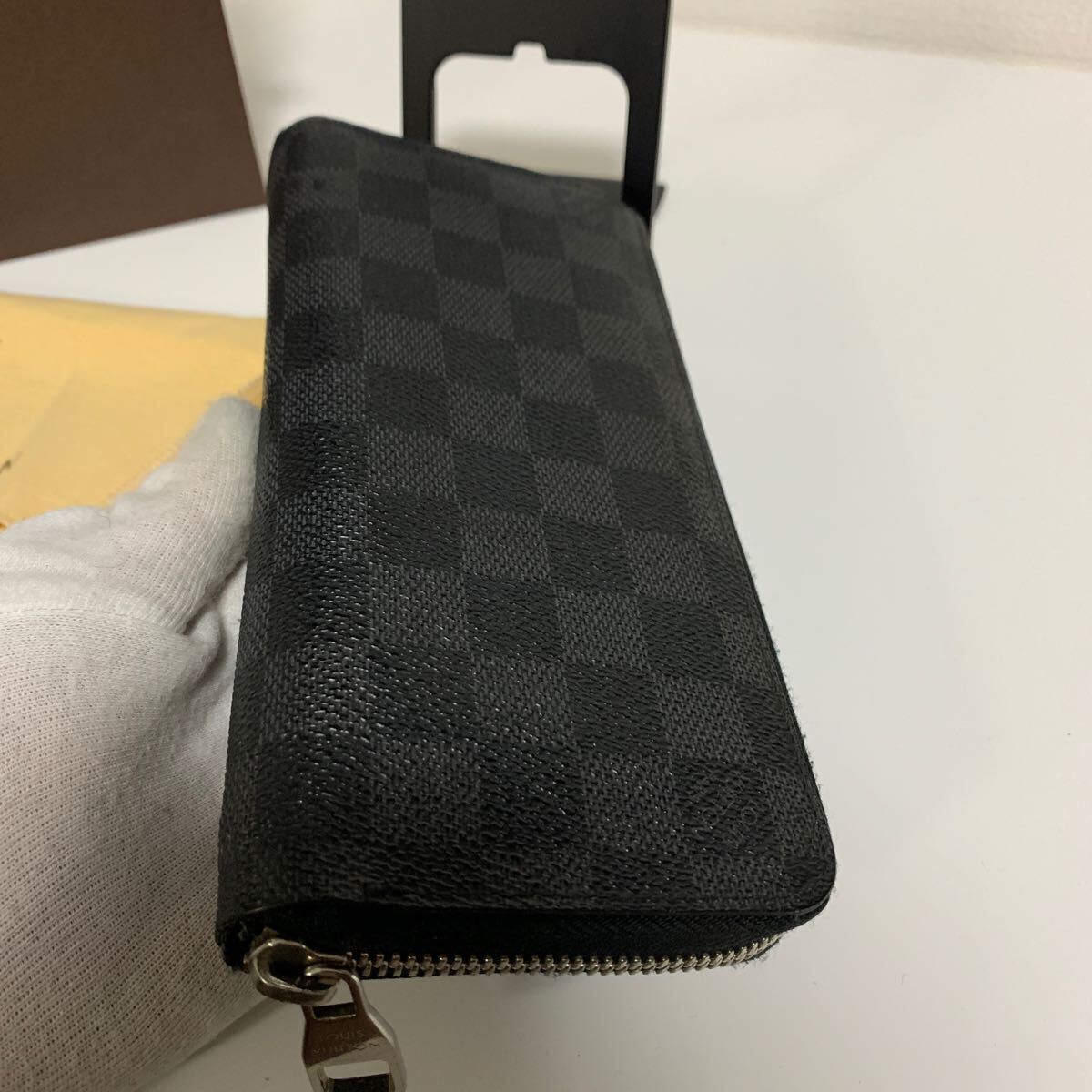 美品　LOUIS VUITTON ルイヴィトン ダミエ グラフィット ジッピーウォレット ヴェルティカル 長財布 箱付き_画像8