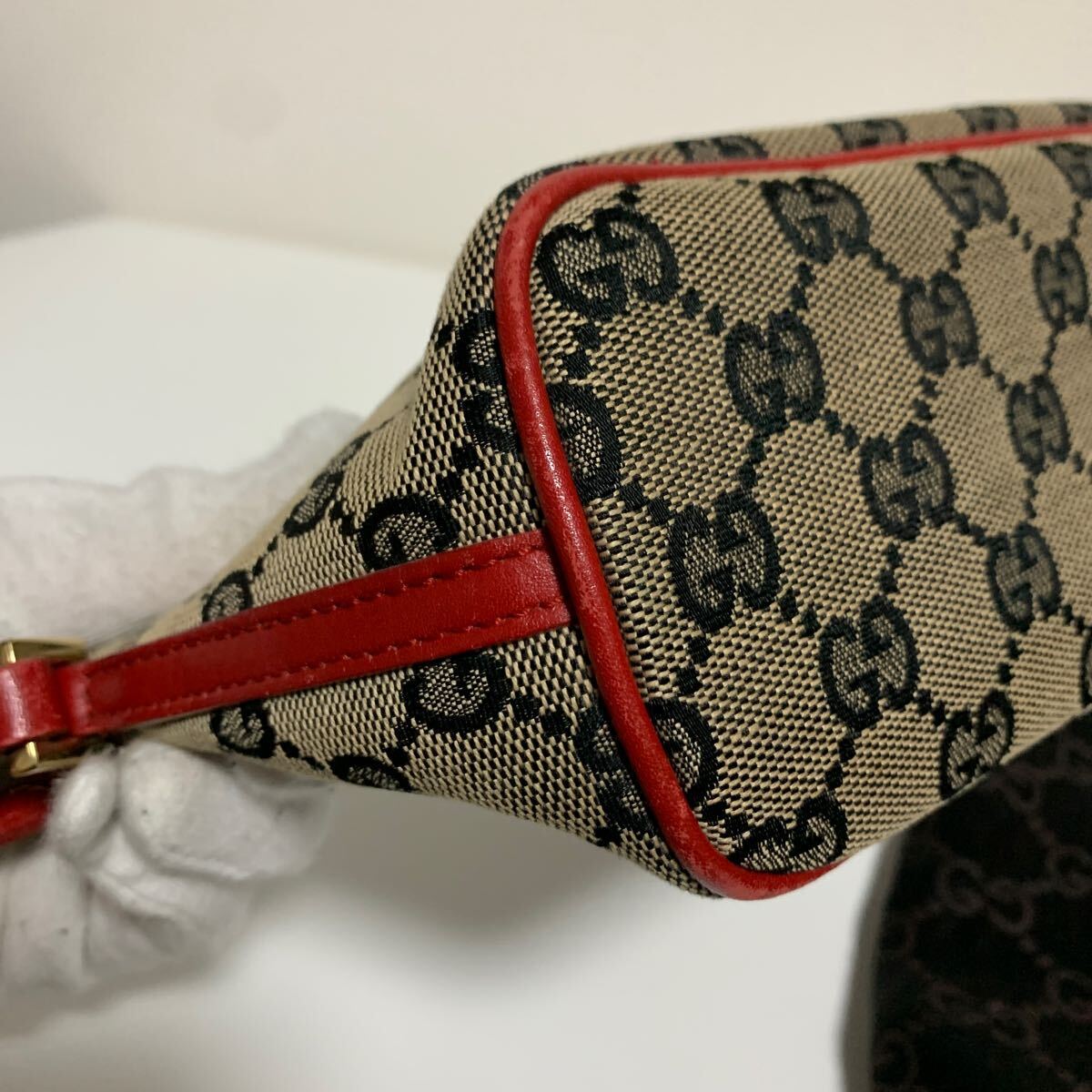 使用回数少　美品　GUCCI グッチ GGキャンバス ミニハンドバッグ アクセサリーポーチ _画像7