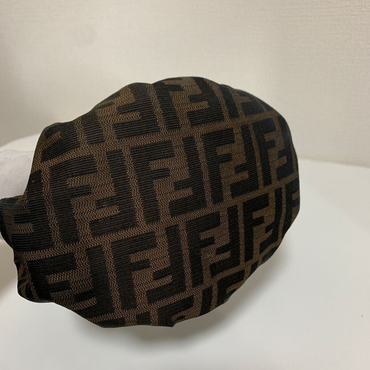  частота использования немного прекрасный товар FENDI Fendi Zucca рисунок Mini ручная сумочка FF Logo очарование оттенок коричневого ручная сумочка 