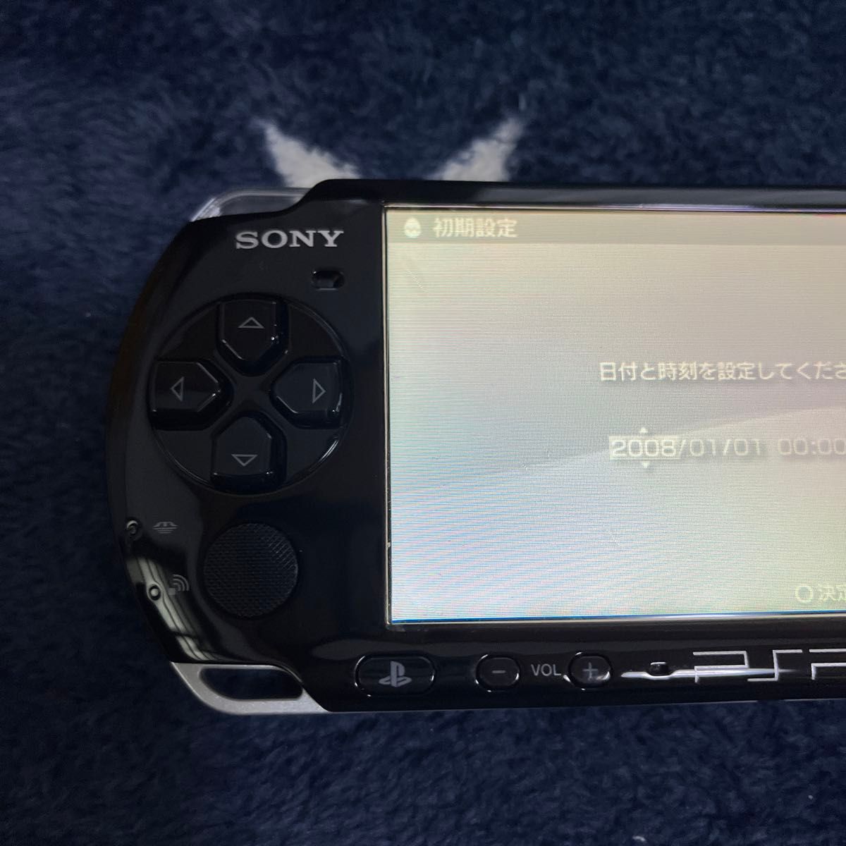 美品ジャンク品PSP3000本体充電器4GBメモリーカード