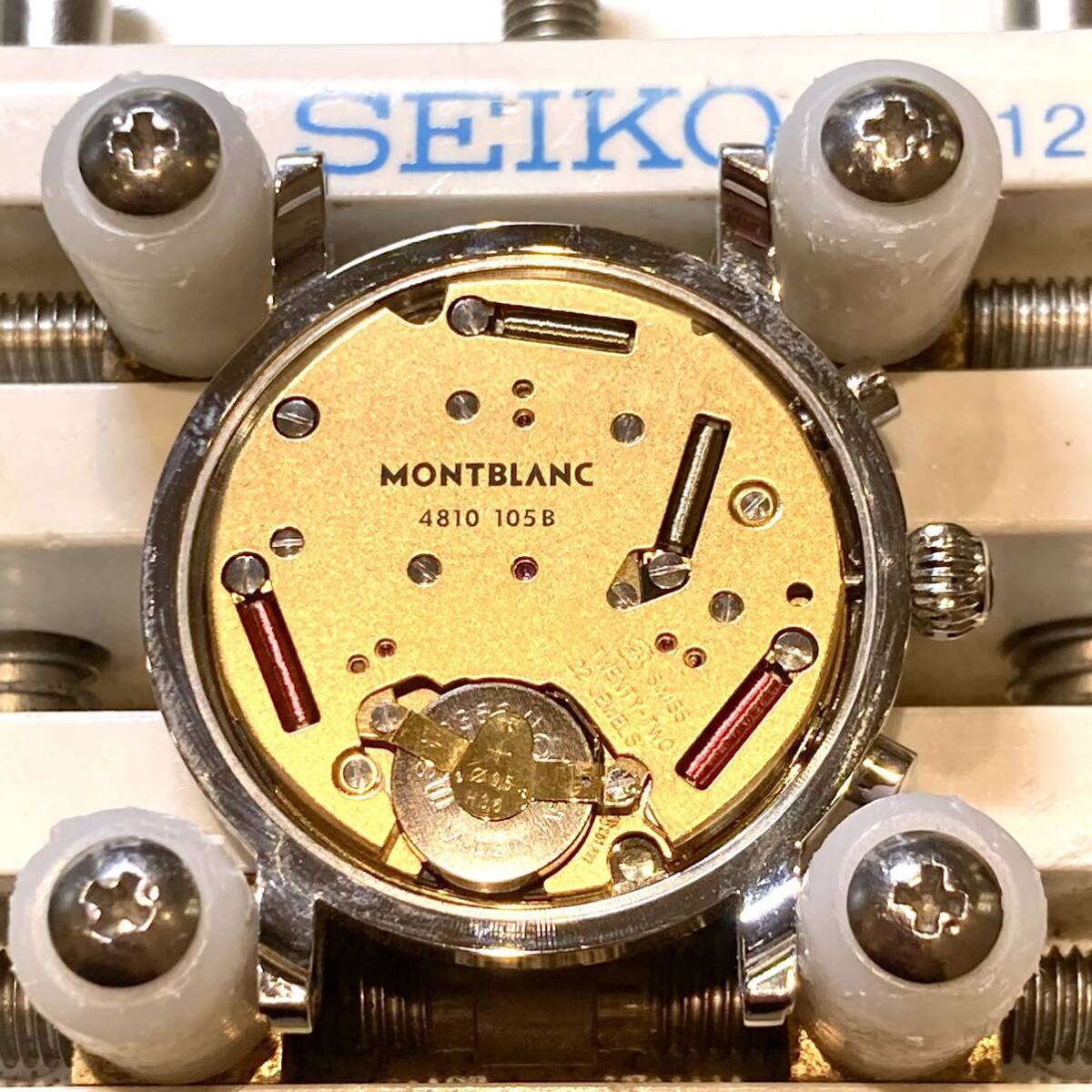 稼働品★電池交換済み MONTBLANC モンブラン スタークロノグラフ 105892 9Pダイヤモンド ブルーシェル文字盤 メンズ クオーツ 腕時計の画像10