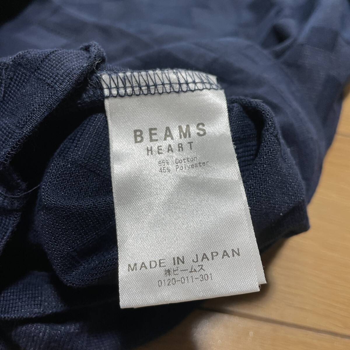 N-9 BEAMS HEART/ビームス サイズ XL・紺！ Vネック Tシャツ 美品の画像4