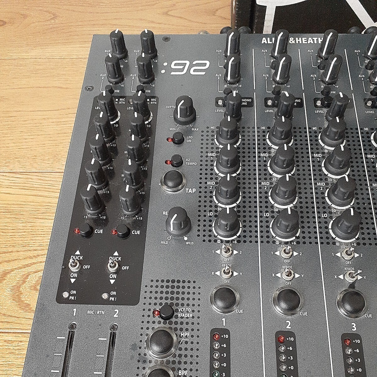 【希少ロータリーモデル】allen&heath xone 92 _画像3