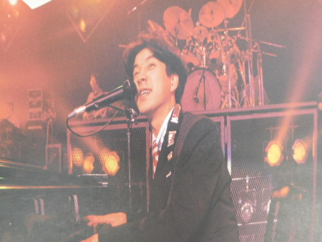 3037^ постер KAN Tokyo Live концерт Tour 1992 средний . солнечный pra The VHS LD..