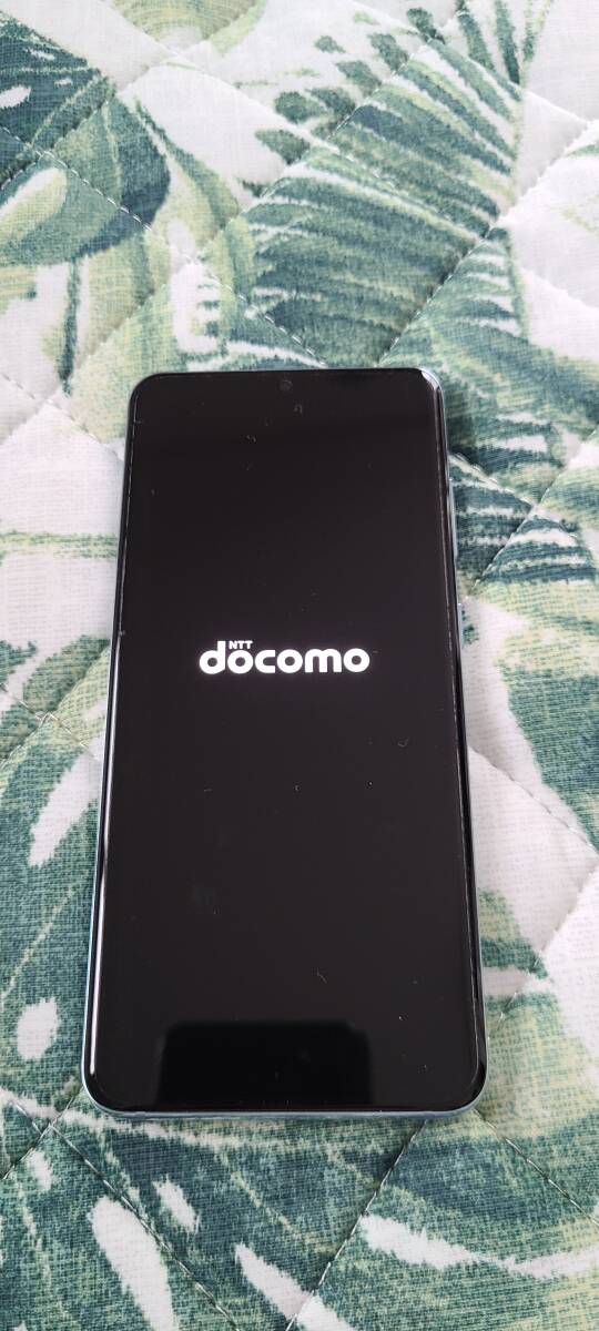 docomo SAMSUNG Galaxy S20 5G SC-51A Cloud Blue SIMロック解除済_画像3