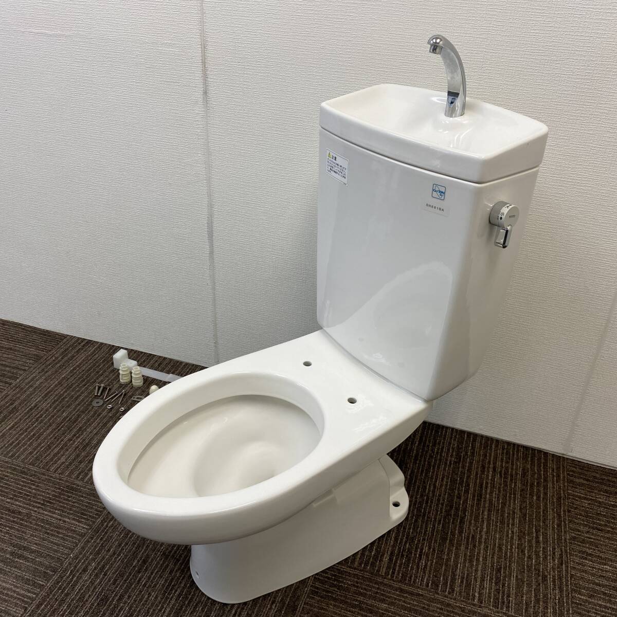 Yahoo!オークション - 【美品】TOTO トイレ便器(床下排水) 洋式 Yahoo!オークション - 【美品】TOTO トイレ便器(床下排水) 洋式