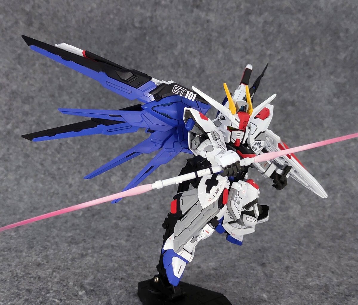 【MGSD 1/100 MGSD フリーダムガンダム Freedom Gundam 塗装完成品 機動戦士ガンダムSEED】Aone-048_画像8