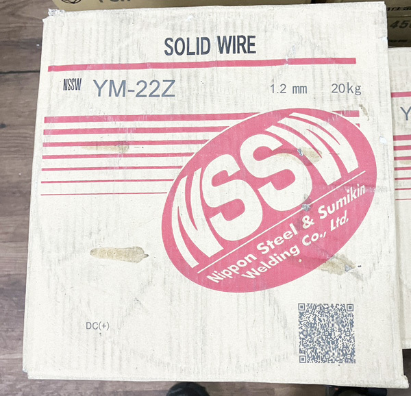 【未開封品】NIPPON STEEL/日鉄溶接 NSSW YM-22Z 1.2mm 20kg 溶接ソリッドワイヤ 合金化溶融亜鉛めっき鋼板用 Ar+CO2用 ※No.11※