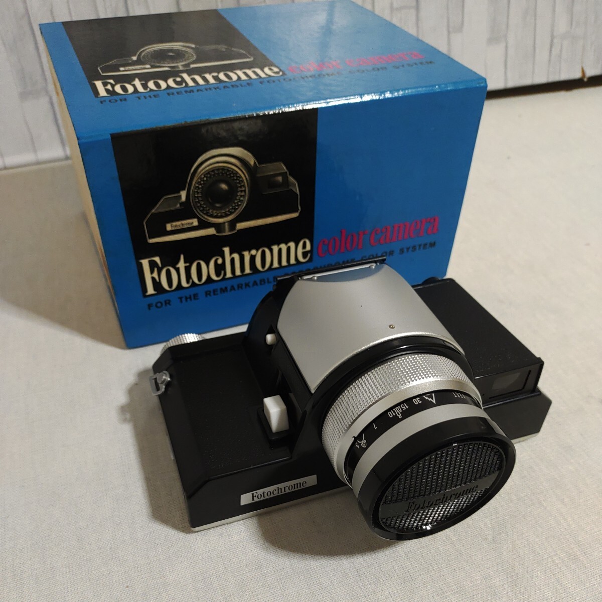 F046 Fotochrome color camera フィルムカメラ  レンズの画像2