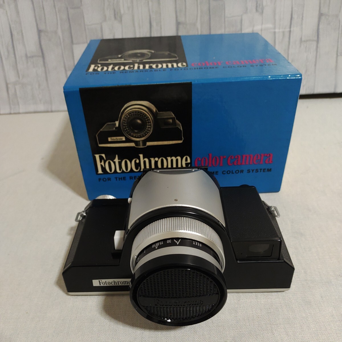 F046 Fotochrome color camera フィルムカメラ  レンズの画像1