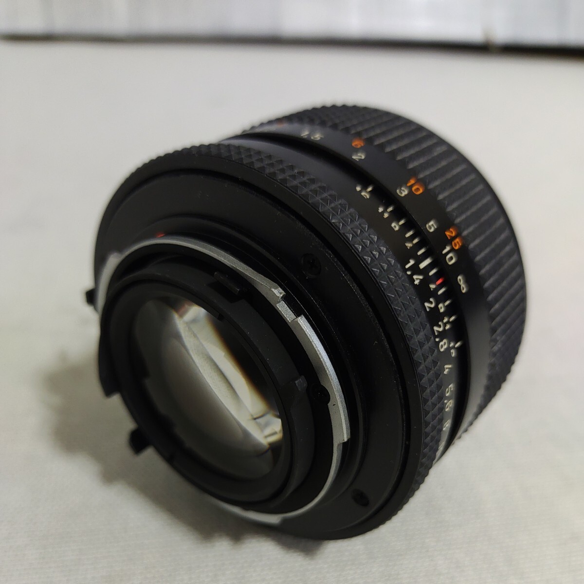 F064 Carl Zeiss カメラレンズ レンズ Planar 50mm _画像6