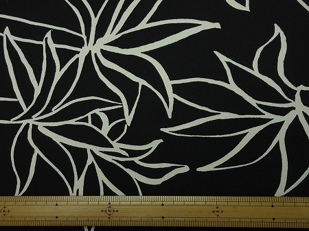 最終 ポリ100 ジョーゼット 花柄 ワンピース ドレス 薄地 巾112cm 長7,5m 黒系 [m761]の画像5