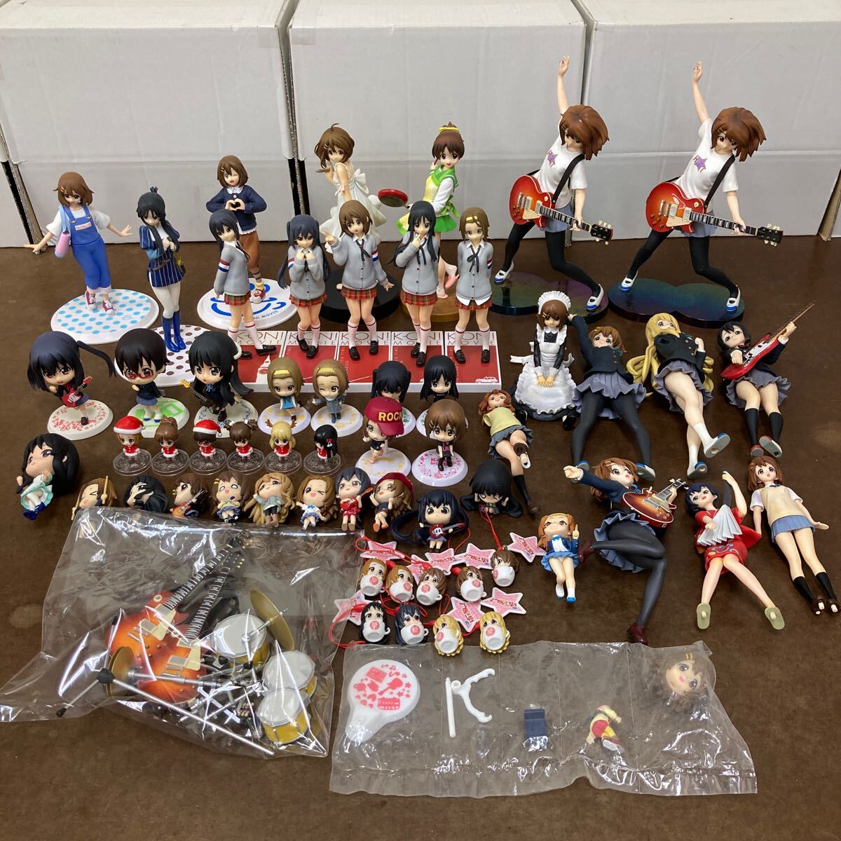 HRK4-21) Junk K-On! фигурка много комплект продажа комплектом Mini ... Cara Hirasawa Yui Akiyama Mio Tainaka Ritsu Kotobuki Tsumugi Nakano Azusa Suzuki оригинальный 