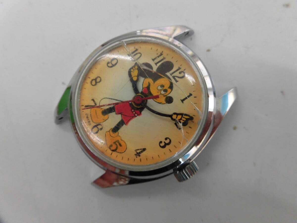 □　ミッキーマウス　手巻き　スイスムーブメント　ボーイス　腕時計　稼働/ジャンク　□_画像3