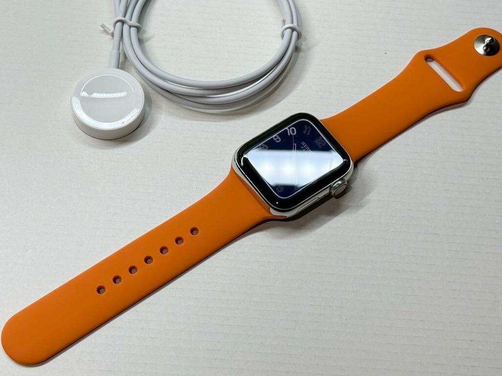 即決 美品 バッテリー100 Apple Watch series6 HERMES 40mm 即決 美品 バッテリー100 Apple Watch series6 HERMES 40mm