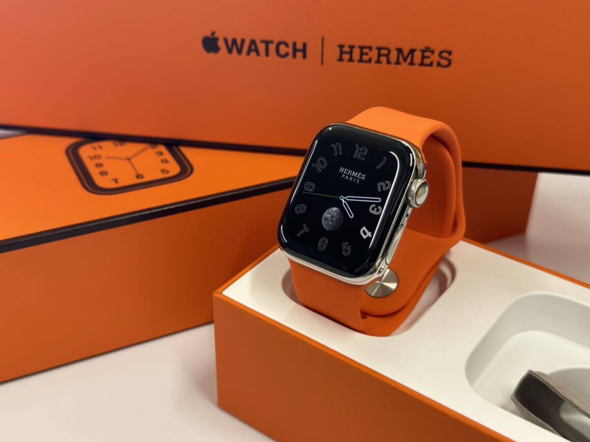 ☆即決 美品 バッテリー100％ Apple watch エルメス シリーズ4 アップルウォッチ HERMES Series4 40mm ステンレス GPS+Cellularモデル 943_画像1