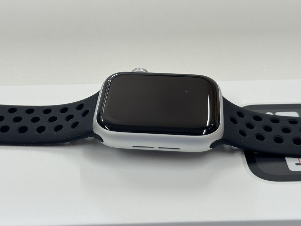 ☆即決 初めての方にもおすすめ Apple Watch SE2 44mm シルバーアルミニウム アップルウォッチ NIKEバンド GPSモデル 950_画像6