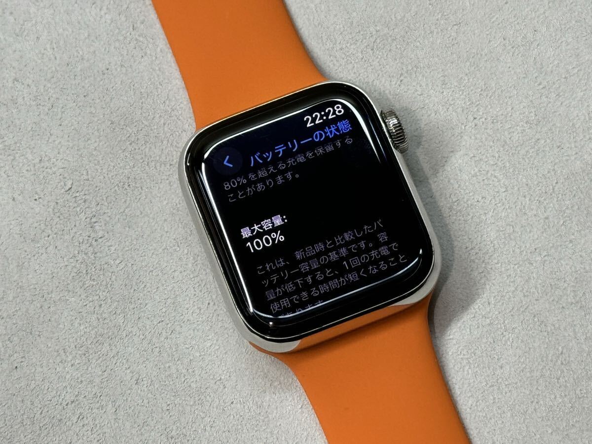 即決 美品 バッテリー100 Apple Watch series6 HERMES 40mm 即決 美品 バッテリー100 Apple Watch series6 HERMES 40mm
