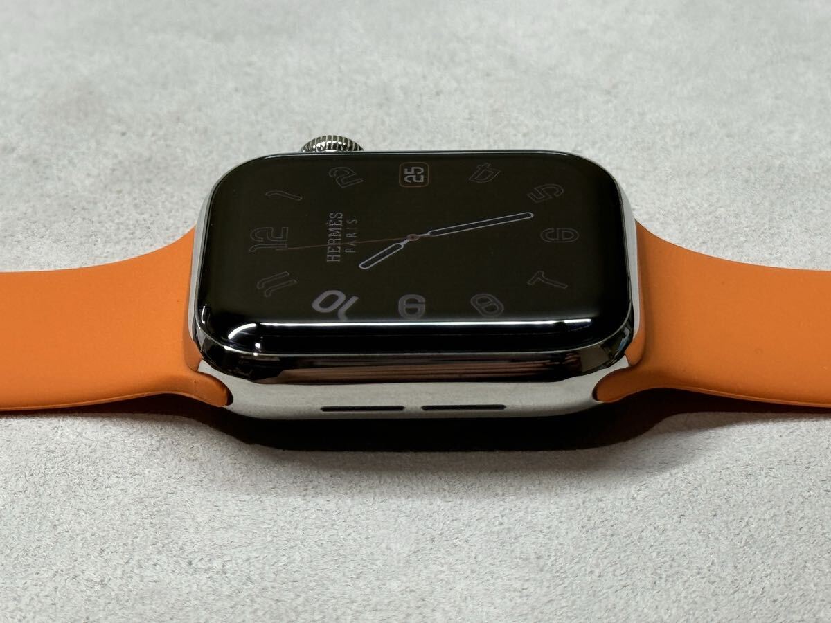 即決 美品 バッテリー100 Apple Watch series6 HERMES 40mm 即決 美品 バッテリー100 Apple Watch series6 HERMES 40mm