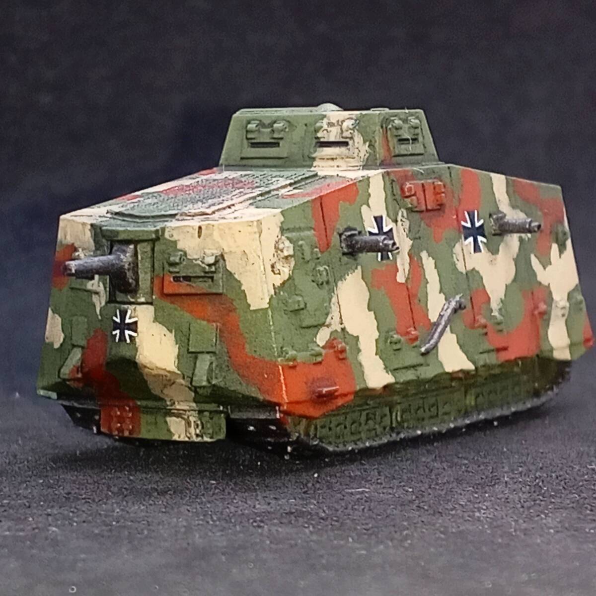 Yahoo!オークション - 完成品1/144 A7V戦車 ”ドイツ戦車 ここ Yahoo!オークション - 完成品1/144 A7V戦車 ”ドイツ戦車 ここ