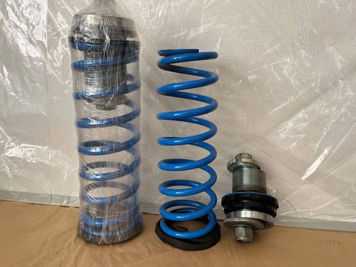 プリウス ZVW30 ZVW35 BILSTEIN B14 BSS ビルシュタイン リア用車高調 アジャスターkit ショック無し 左右の画像1