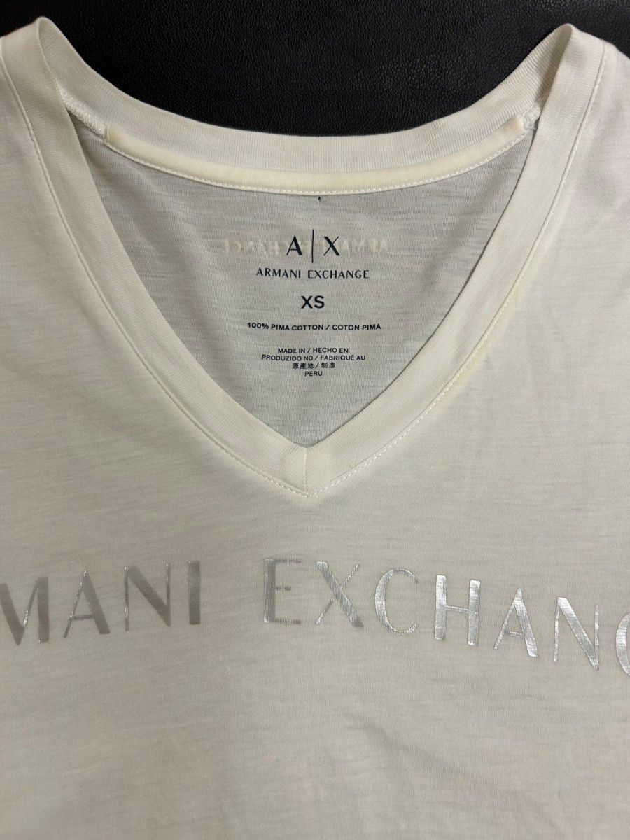 ARMANI EXCHANGE アルマーニエクスチェンジ メンズ半袖Vネック プリントTシャツ ホワイト XSサイズ