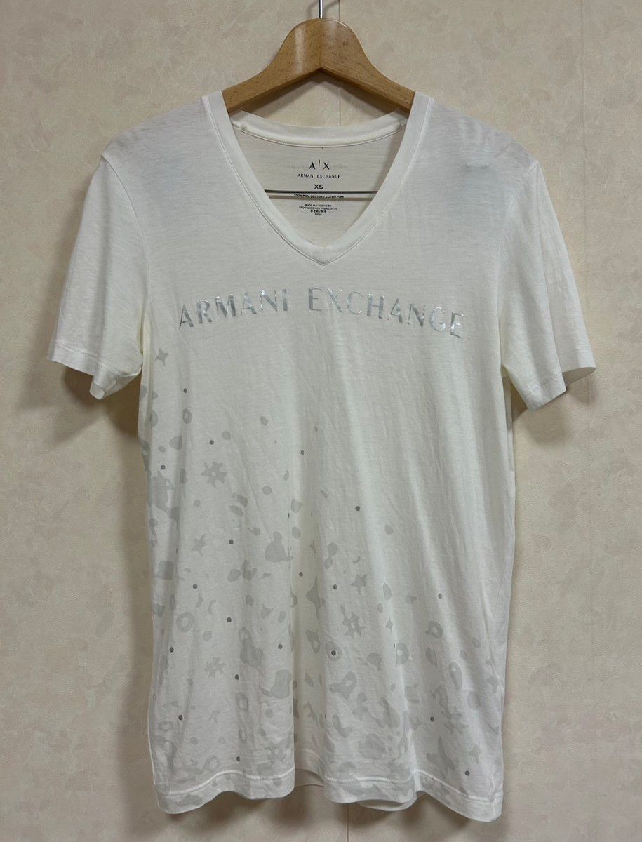 ARMANI EXCHANGE アルマーニエクスチェンジ メンズ半袖Vネック プリントTシャツ ホワイト XSサイズ