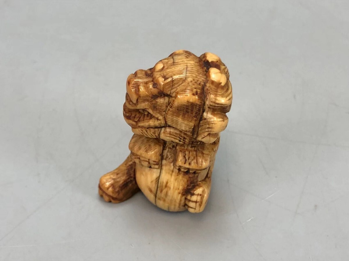 R0266 netsuke Tang лев .. восточная скульптура маленький . умение .. предмет поясница . орнамент предмет времена предмет -слойный 23g