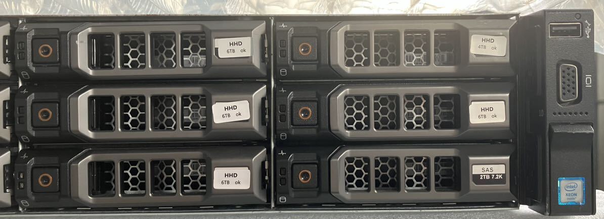 DELL PowerEdge R730xd (CPU:Xeon E5-2680 v4 2.40GHz ×2/メモリ:320GB/HDD:SAS 8TB ×12)/BIOS起動まで-No.234_画像4