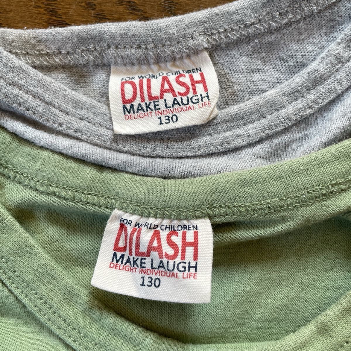 半袖Tシャツ　DILASH