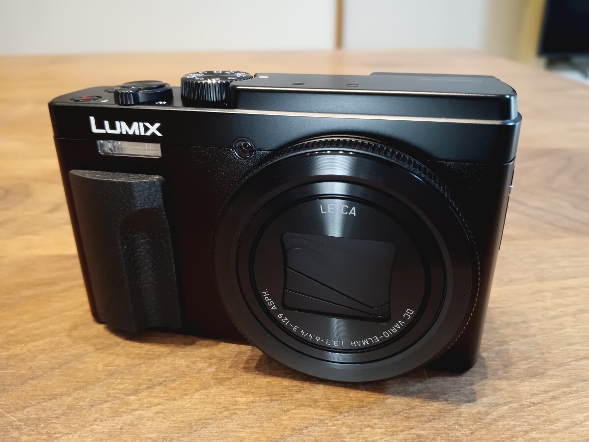 【本革カメラケース付き】使用僅かな未使用級 LUMIX DC-TZ95【取説+元箱付き】_画像2