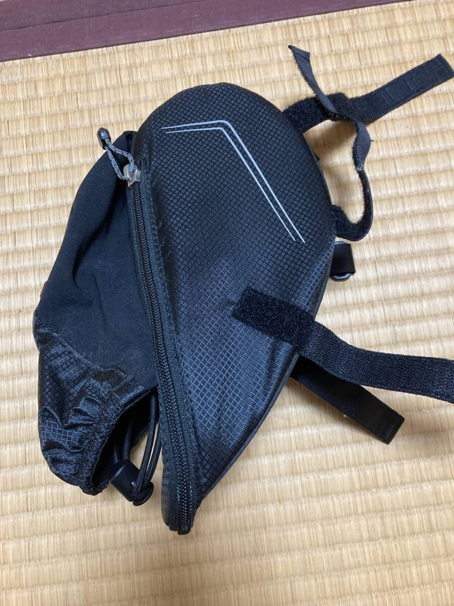 即決　ドイター　deuter サドルバッグ　ロードバイク　MTB オーストリッチ　フィジーク　_画像3