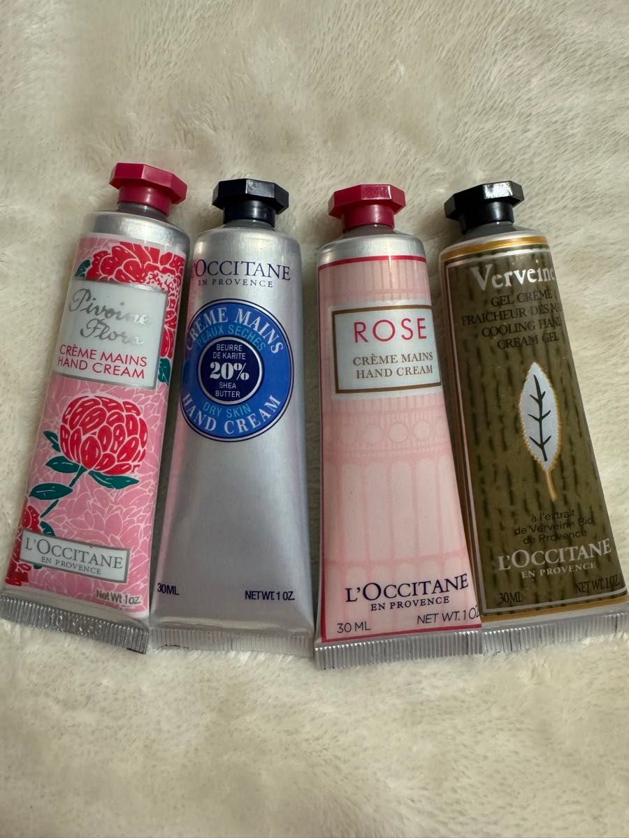 L'OCCITANE ロクシタンのハンドクリーム30mlx4本  